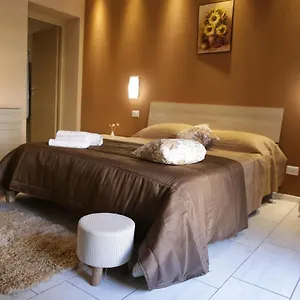 Primo Vendégház Catania-Fontanarossai nemzetközi repülőtér