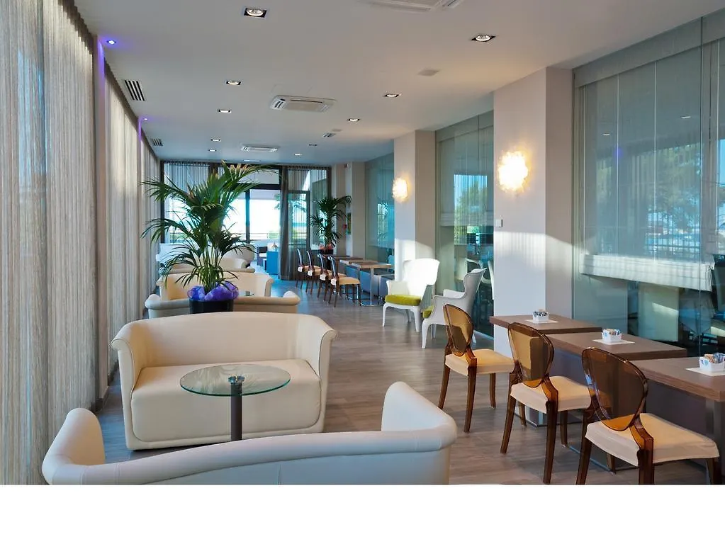 Hotel Italy Bibione 4*,